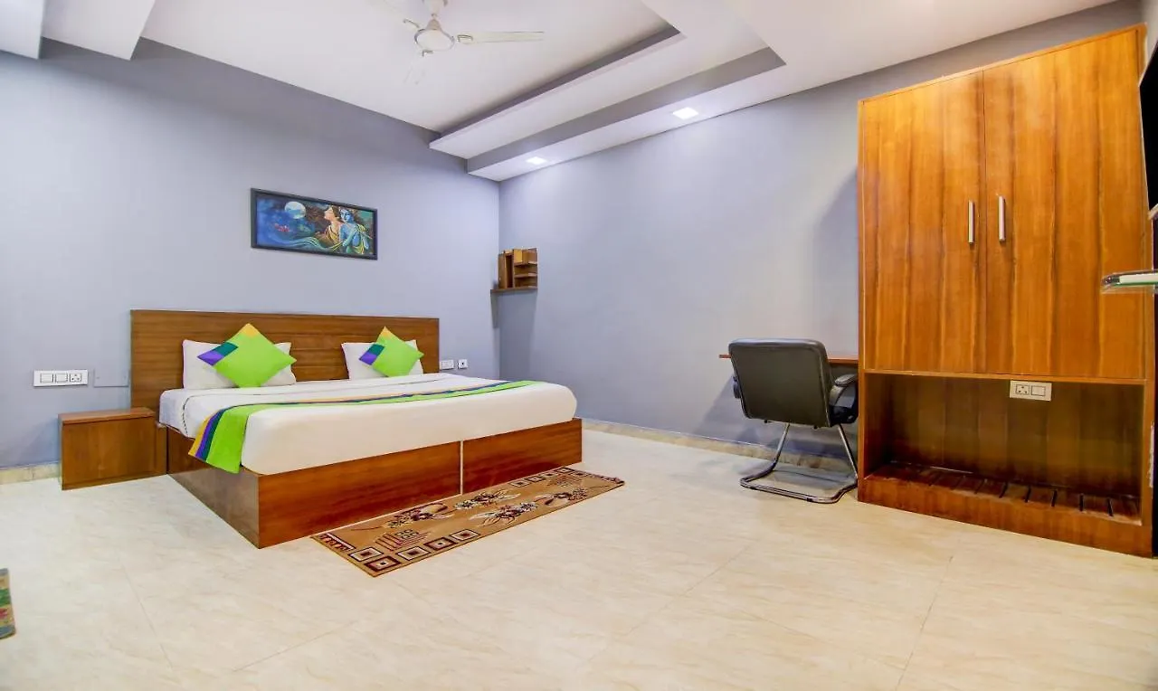 Treebo Trend Aashiyana Paradise Badshahpur Hotel