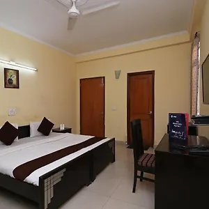 3* Hotel Oyo 6608 Sector 56