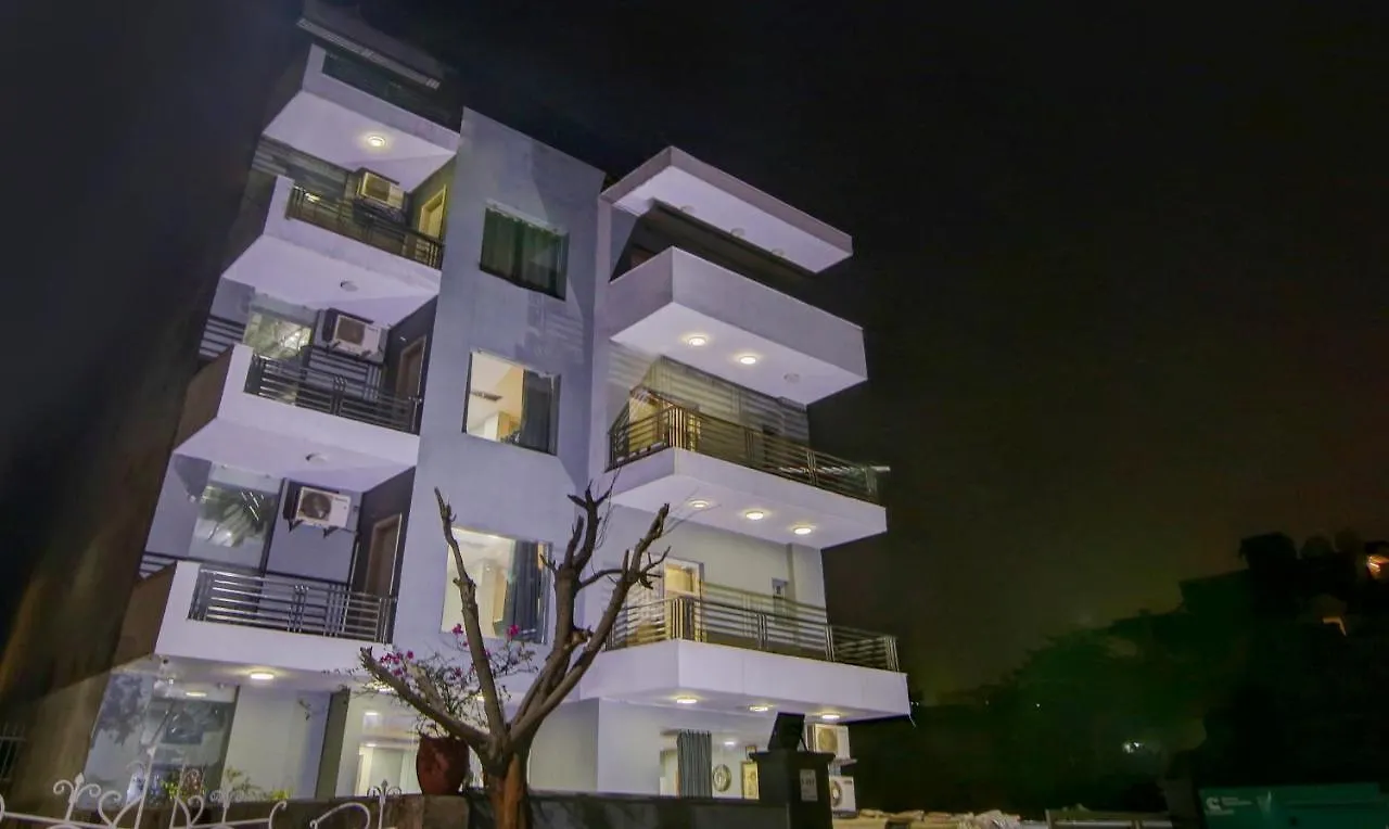 Treebo Trend Aashiyana Paradise Badshahpur 3*,  India